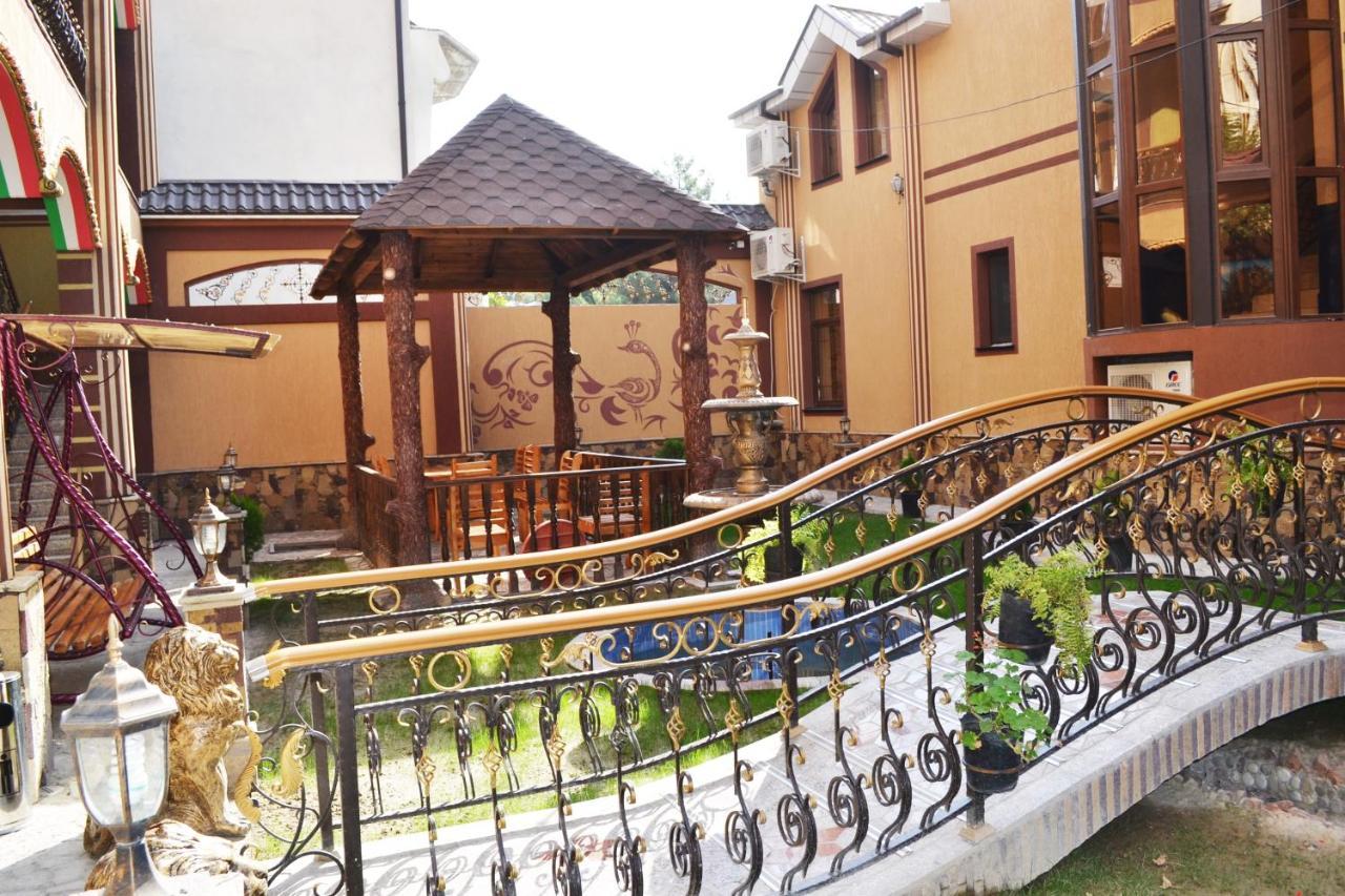 Shohkand Hotel Chkalovsk Exterior foto